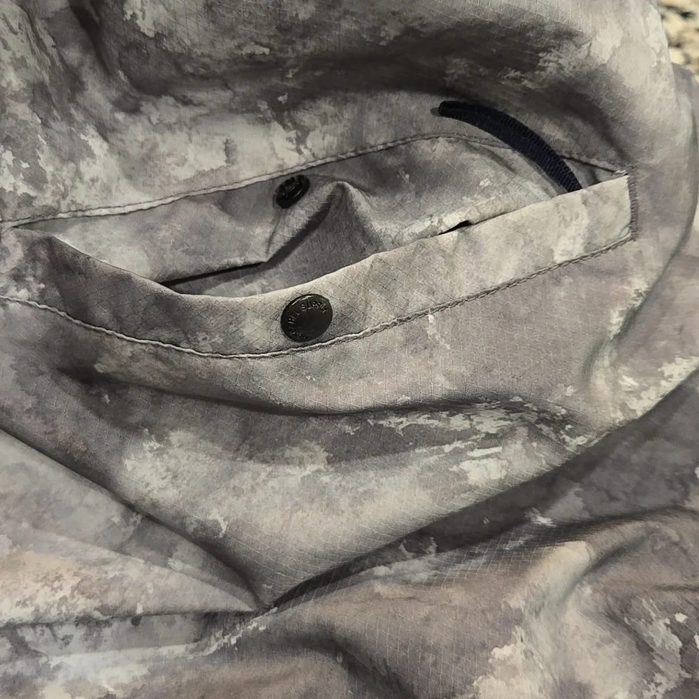 HERSCHEL SUPPLY CO. GREY SWIM TRUNKS. SIZE MEDIUM . 33-36 INCHES.